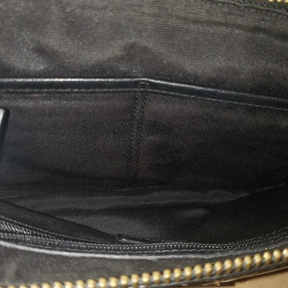 Milly Embossed Cream Lambskin Bag - Picture 7 of 10